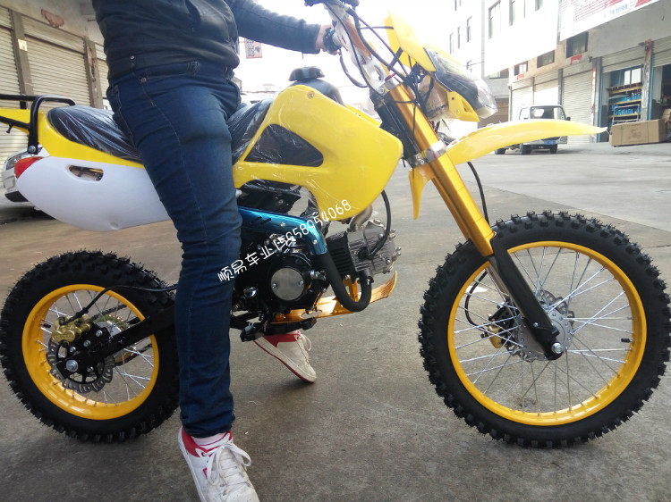 一折高赛摩托车 越野