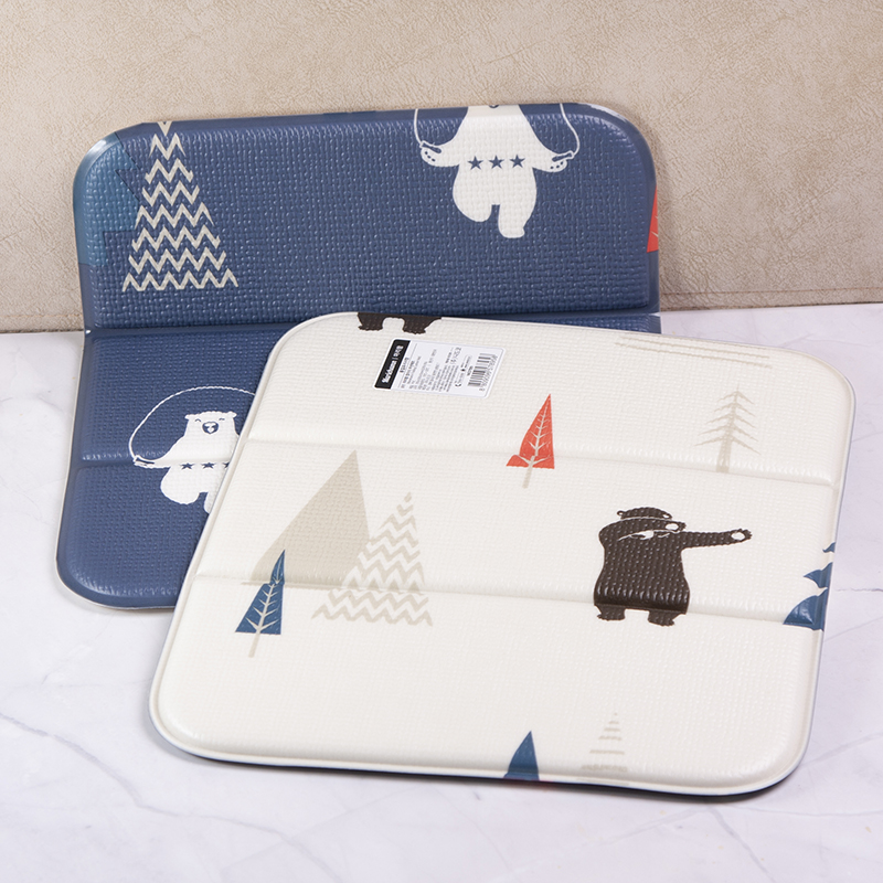 新韩国进口小熊可折叠坐垫 PVC椅垫方便携带洗澡垫防水隔凉保温垫