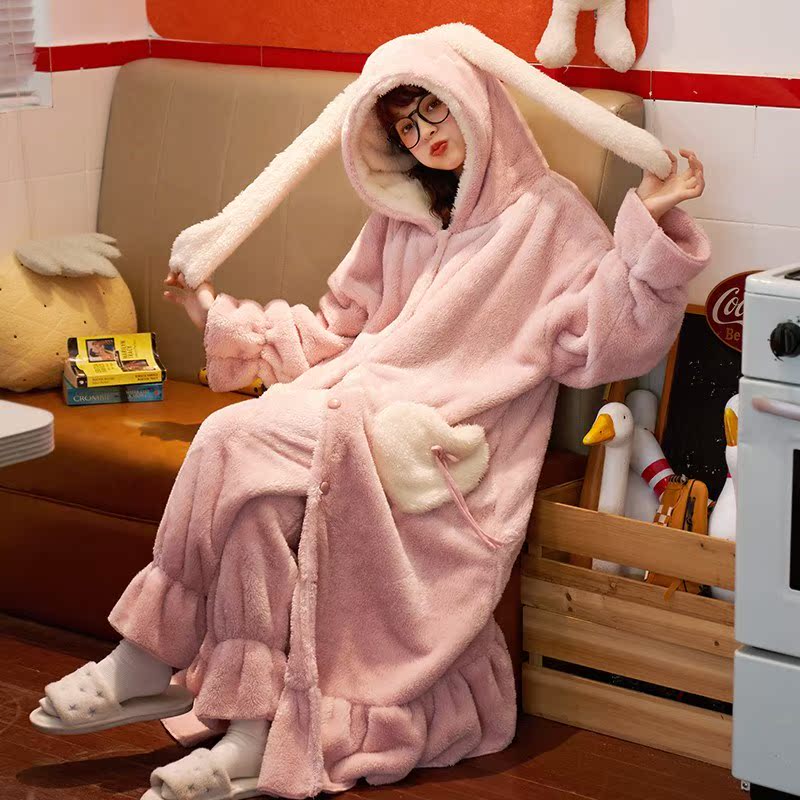 可爱的睡衣女公主风甜美珊瑚绒家居服加厚加绒韩版可外穿学生套装在类目 女士内衣/男士内衣/家居服, 睡衣/家居服套装中 - 来自Buy2taobao.com提供专业的淘宝代购服务