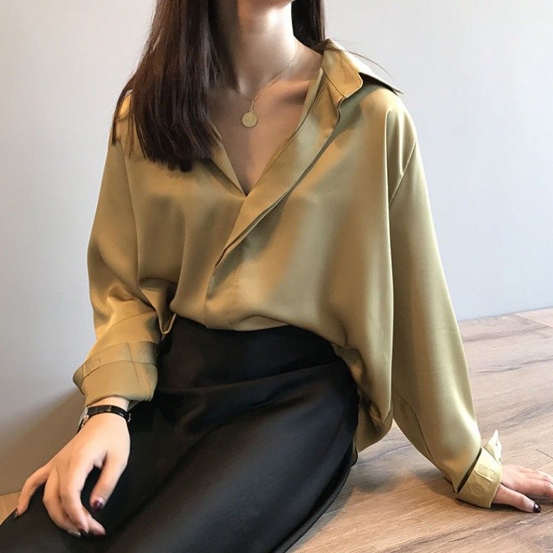 仿真丝衬衫女2021秋设计感 V领宽松丝绸缎面上衣韩版长袖纯色衬衣在类目 女装/女士精品, 大码女装中 - 来自Buy2taobao.com提供专业的淘宝代购服务