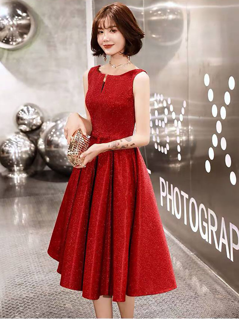 热销敬酒服出租 新娘红色_出租敬酒服新娘2020春夏红色现代显瘦可穿