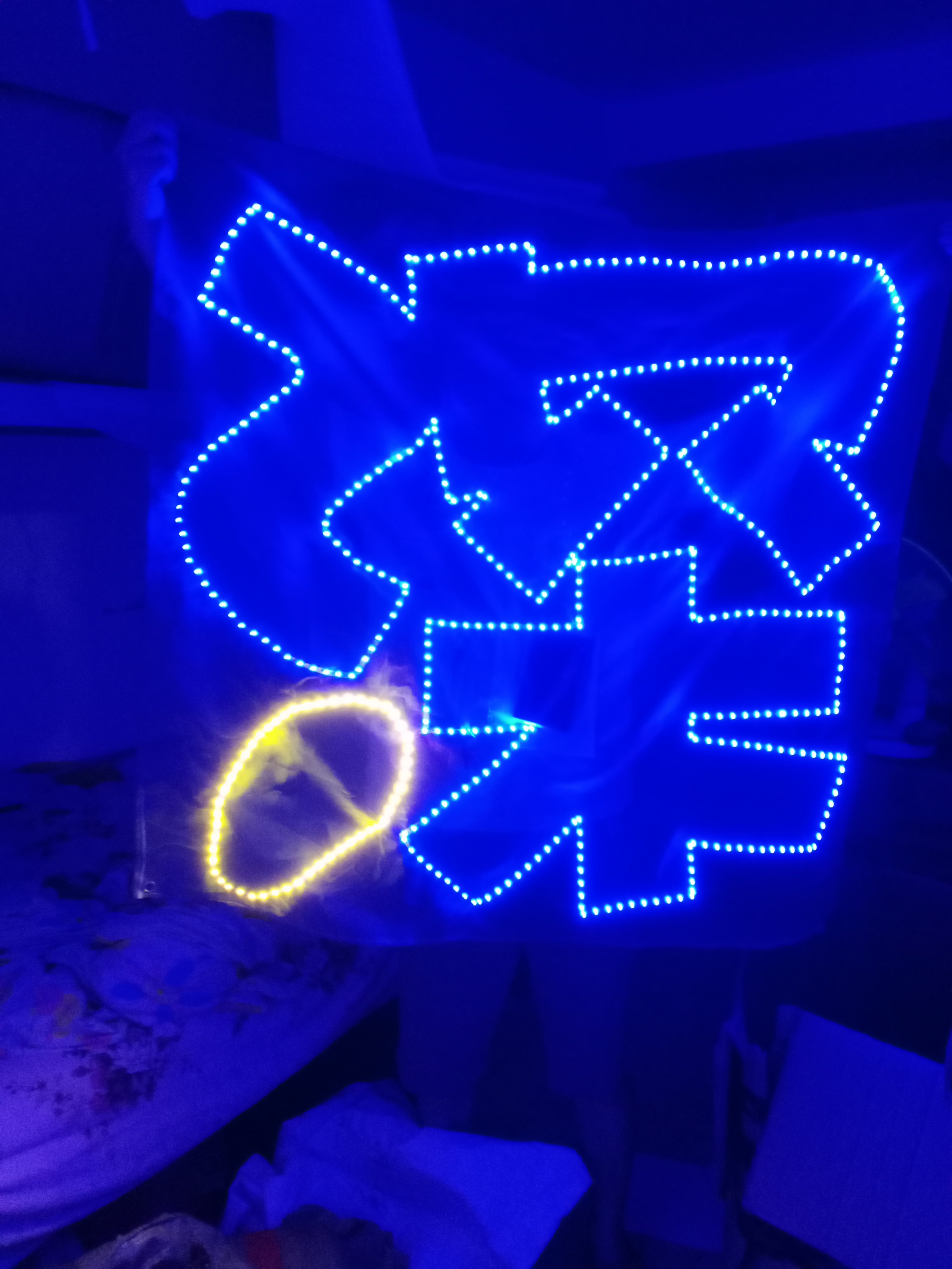 璀璨灯牌的优惠券大全—周深 应援灯牌定制 led发光