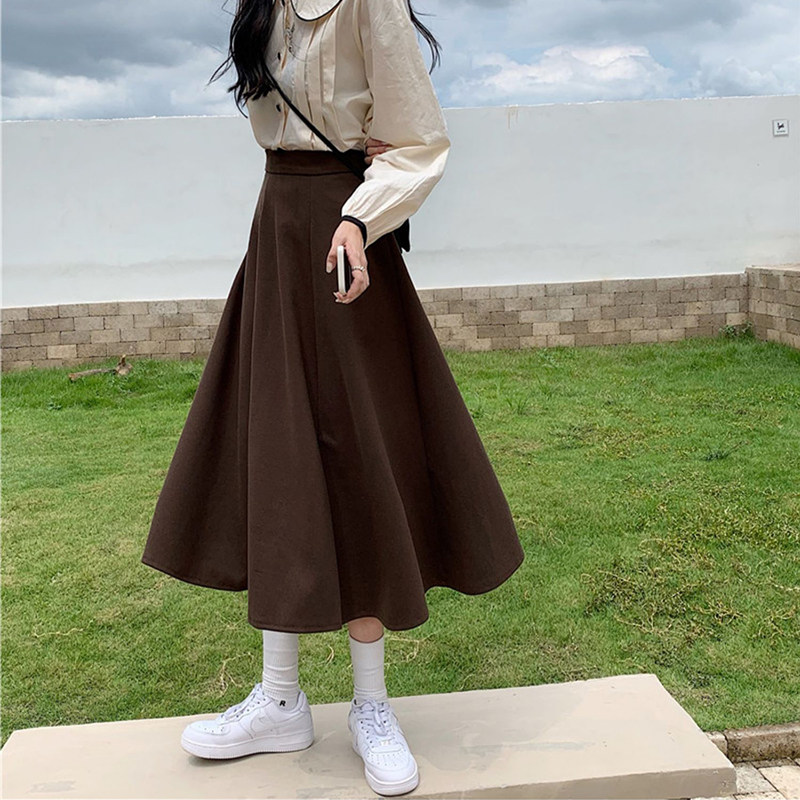 咖啡色毛呢半身裙秋冬梨型身材胖mm遮胯大码a字裙中长款显瘦裙子