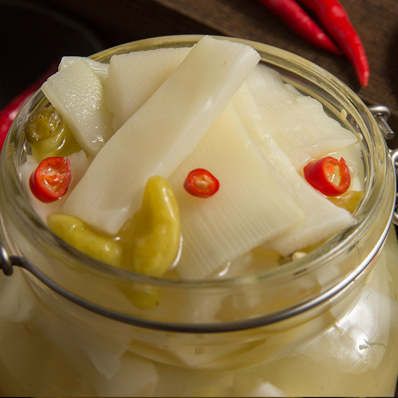 热销酸辣笋_泡椒竹笋片山椒脆笋酸辣休闲办公室真空下饭菜零食开袋