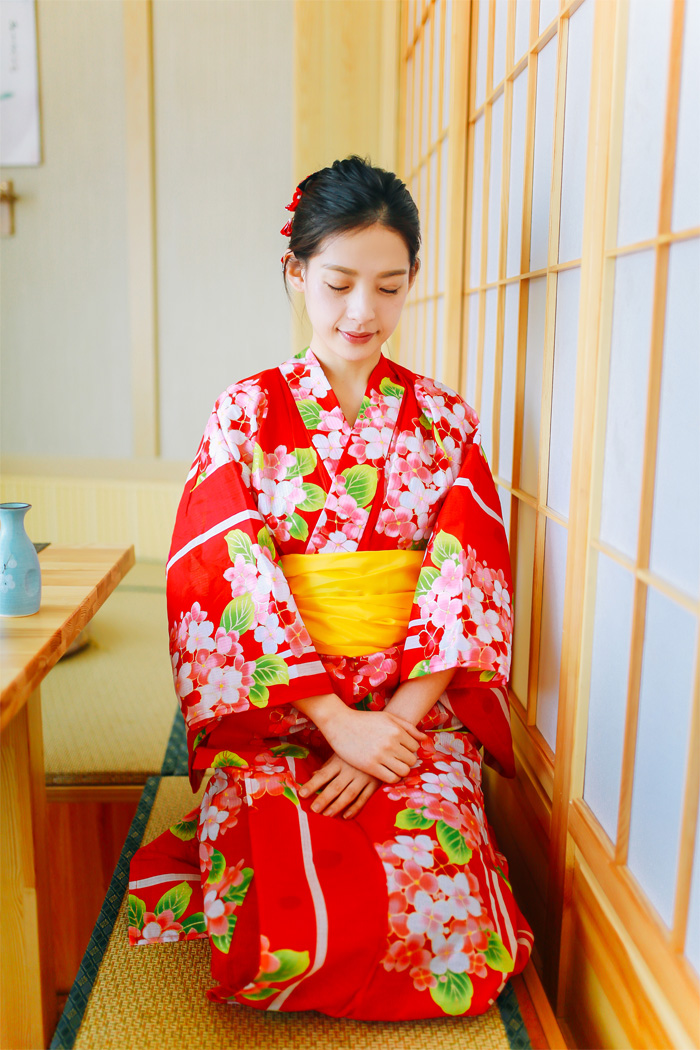 原单外贸日式春夏和服浴衣纯棉烫金花色和服浴衣拍照旅行