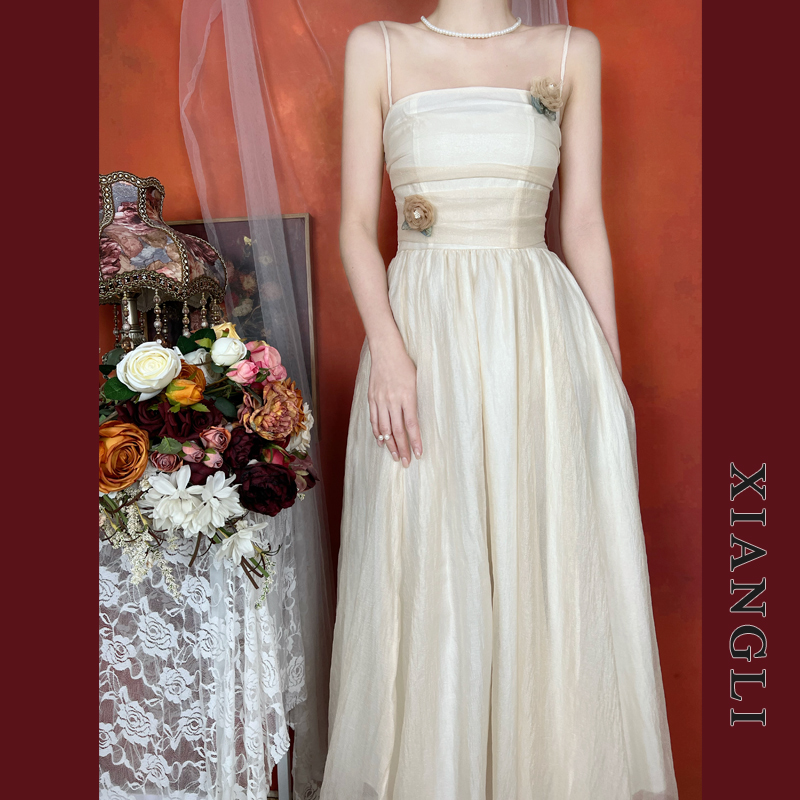 巷里法式复古吊带连衣裙夏宫廷气质日常可穿轻奢网纱结婚伴娘礼服