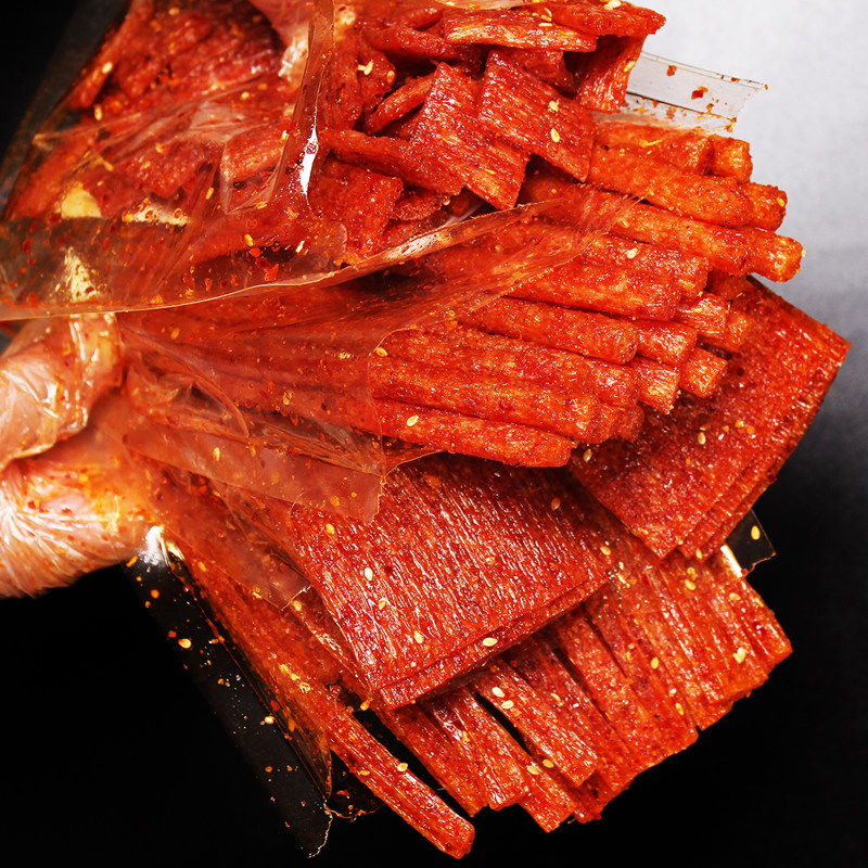 网红手工辣条重庆麻辣面筋零食80后儿时怀旧香辣片抖音同款大礼包