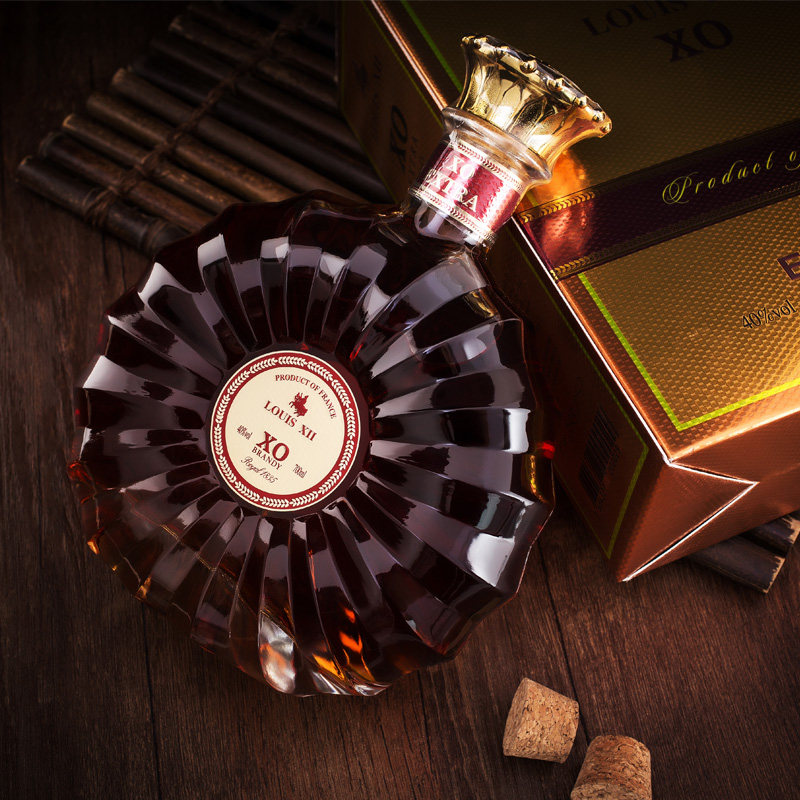 法国路易十二xo白兰地洋酒原装进口婚宴700ml礼盒装烈酒送酒杯