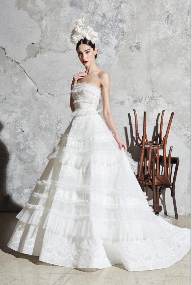 zuhairmurad缎面蕾丝可拆卸两件套包肩短袖遮肉显瘦新娘婚纱