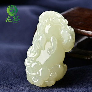 貔貅玉吊坠立体男士图片