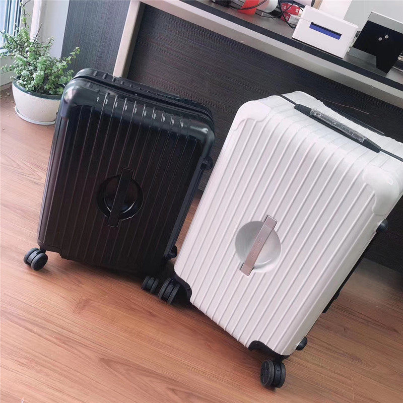 适用于保时捷拉杆箱20寸26寸行李箱登机箱旅行箱密码箱4s店交车礼