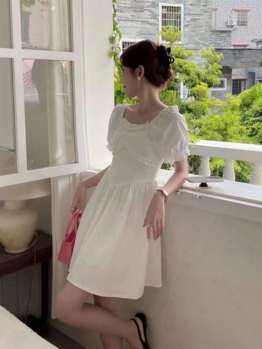 奇艺服饰