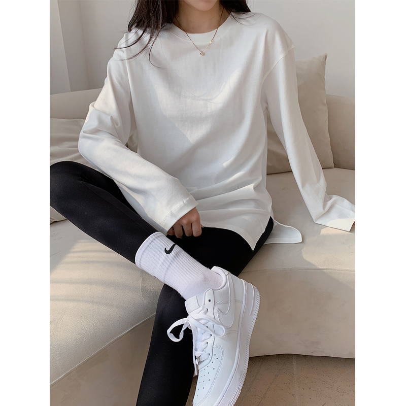 磨毛白色t恤女2021长袖大白体中长款叠穿白t内搭低领打底衫秋冬款