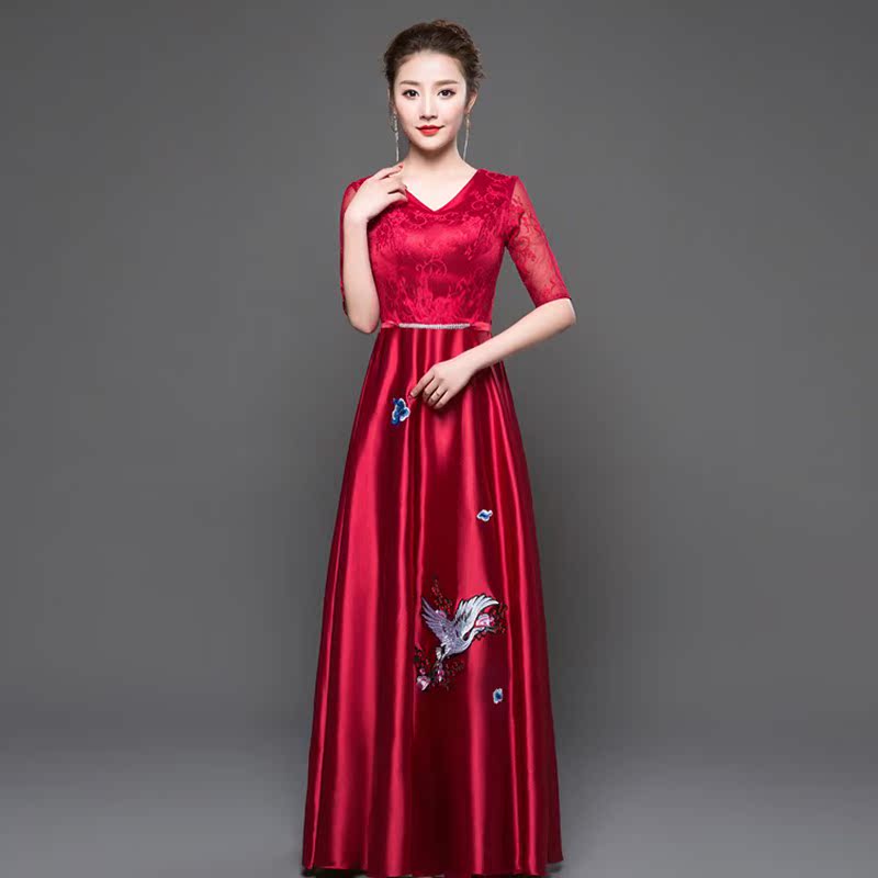 晚主持人女长款2018合唱优雅礼服主持人宴会长裙团演出服装长裙在类目 女装/女士精品, 婚纱/旗袍/礼服, 礼服/晚装中 - 来自Buy2taobao.com提供专业的淘宝代购服务