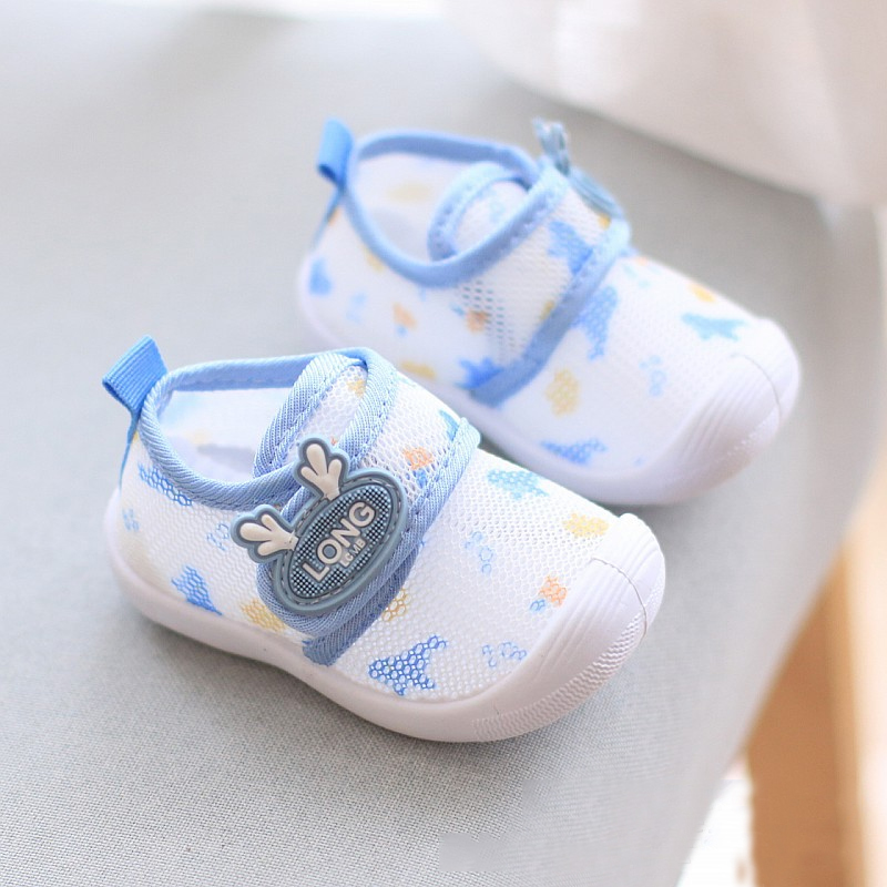 宝宝春夏季软底镂空网鞋婴幼儿1岁透气单鞋儿童学步会响的叫叫鞋