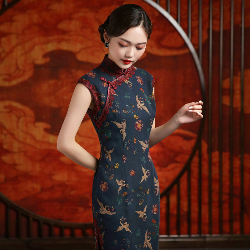 品尚华服2021年新款仙鹤手工高端国风优雅大气复古香云纱真丝旗袍
