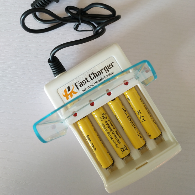 No. 7 Rechargeable battery 4 Charger Kit Can charge Five VII NiMH Nickel-cadmium batteries AAA Batteryin the 3C Digital Accessories, Dry cell/Rechargeable Battery/Set , Universal Battery Charger Kit category - from Buy2taobao.com to provide professional Taobao agent buy service