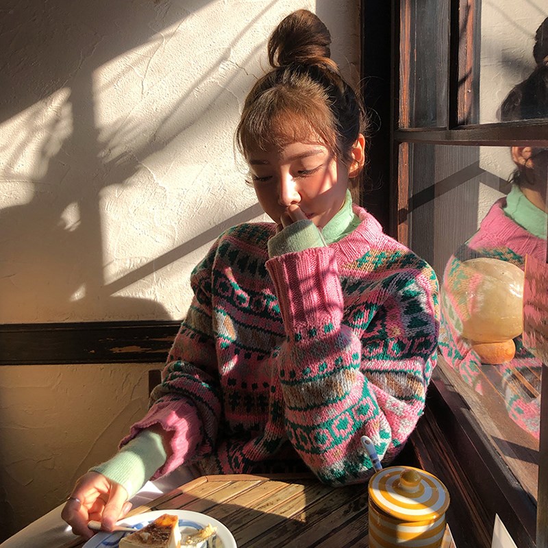 冬装韩国chic复古可爱减龄重工花纹撞彩色编织宽松保暖针织衫毛衣在类目 女装/女士精品, 毛衣中 - 来自Buy2taobao.com提供专业的淘宝代购服务
