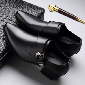 高档皮鞋男搭扣鞋子春季新款商务正装男鞋韩版尖头男士高跟鞋