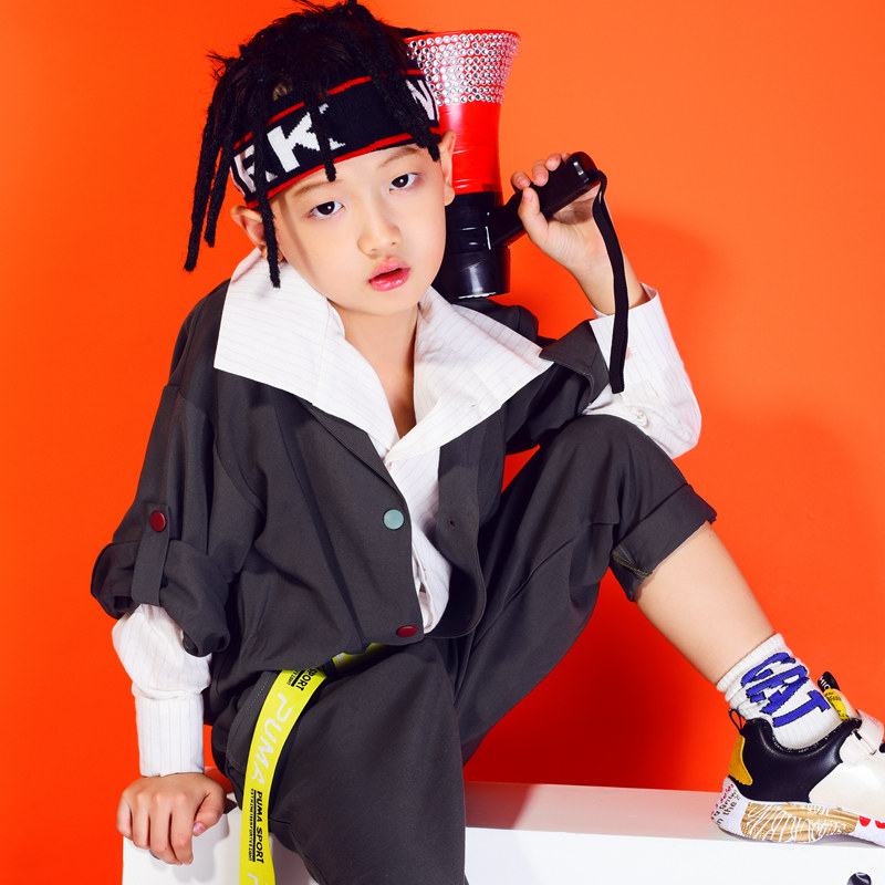 儿童摄影主题服装2021年新款潮童5岁男孩洋气装影楼拍照套装帅气