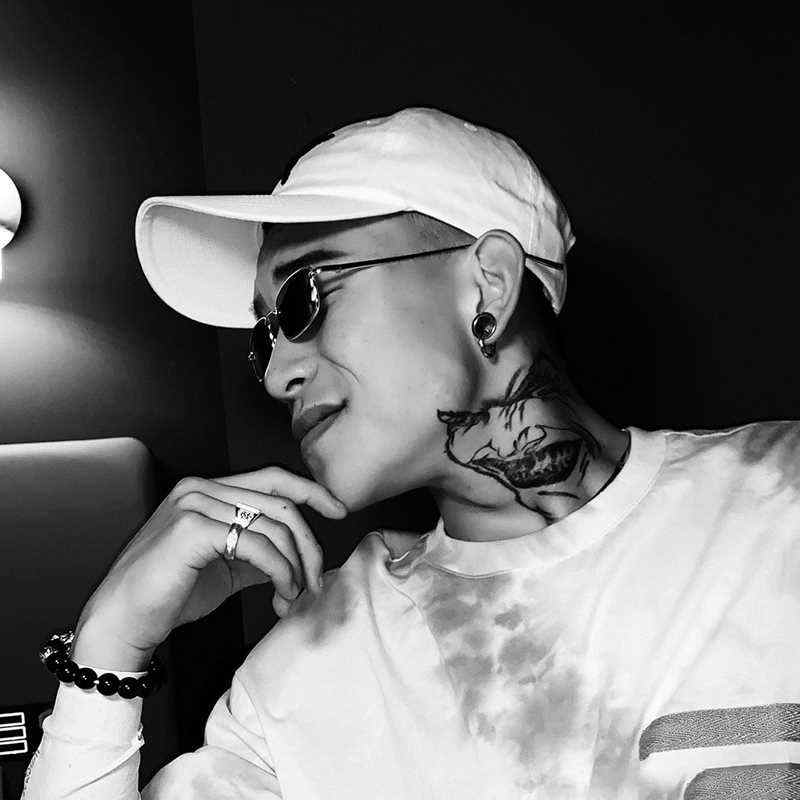 韩风抖音攀娘同款墨镜男潮复古小框方形2021网红太阳镜女搞怪眼镜