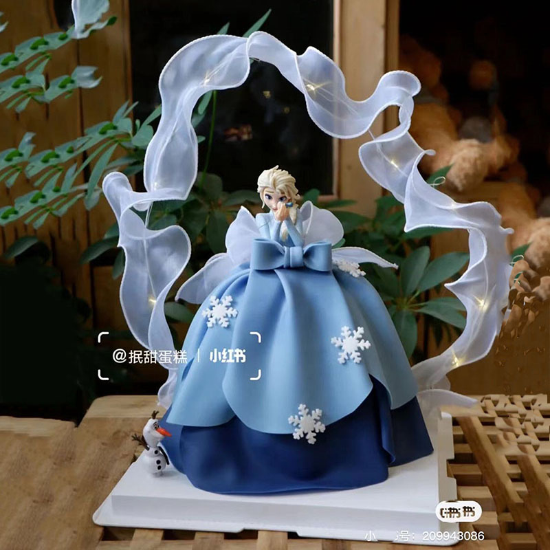 女孩烘焙蛋糕装饰魔法童话公主翻糖裙子爱莎雪宝摆件城堡雪花插件