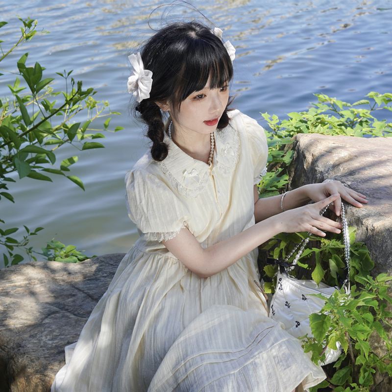 日系少女温柔风泡泡袖连衣裙女裙子夏季艺术感森系复古甜美初恋裙