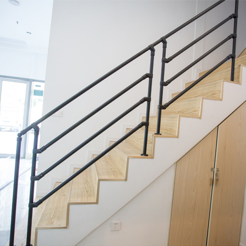 楼梯扶手室内栏杆钢管铁艺简约现代家用阁楼走廊阳台围栏护梯立柱