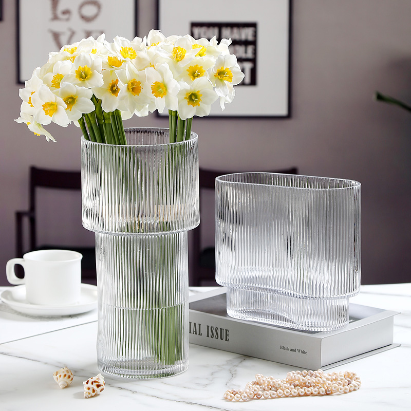 鲜花玻璃花瓶透明插花干花水养百合大