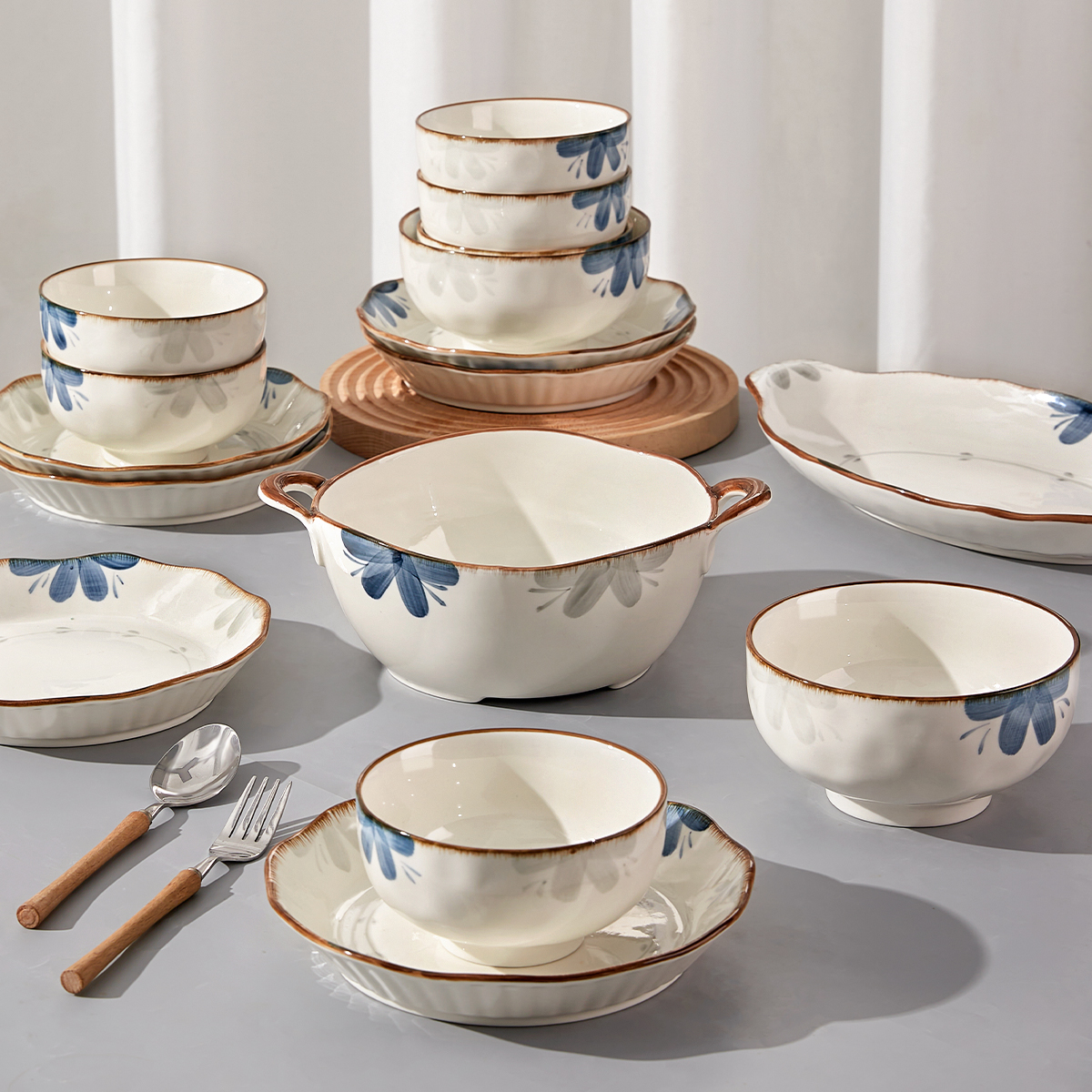 日式碗碟套装家用2024新款陶瓷碗