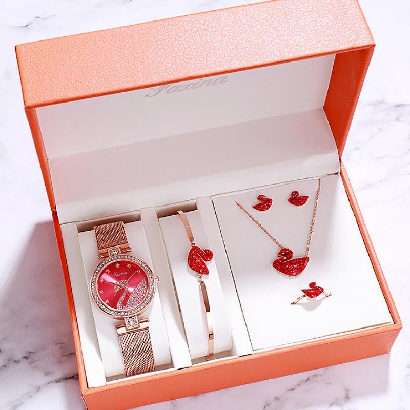 生日礼物女生友情特别实用