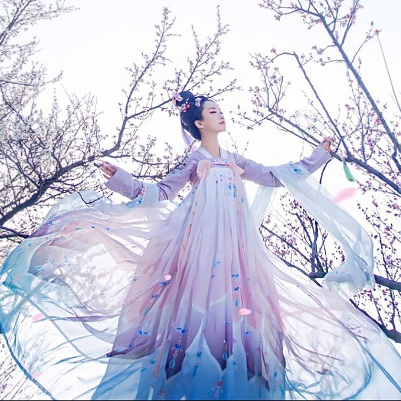 。汉服女中国风襦裙广袖古风超仙流仙裙学生传统日常改良古装春齐在类目 女装/女士精品, 唐装/民族服装/舞台服装, 民族服装/舞台装中 - 来自Buy2taobao.com提供专业的淘宝代购服务