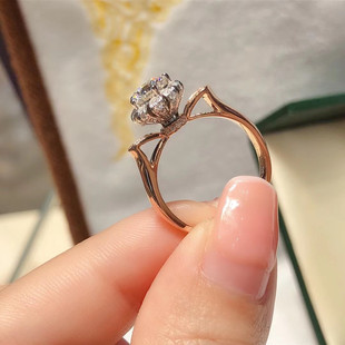 巴洛克双色戒指莫桑石钻戒女18K白金玫瑰金1克拉仿钻石结婚戒正品