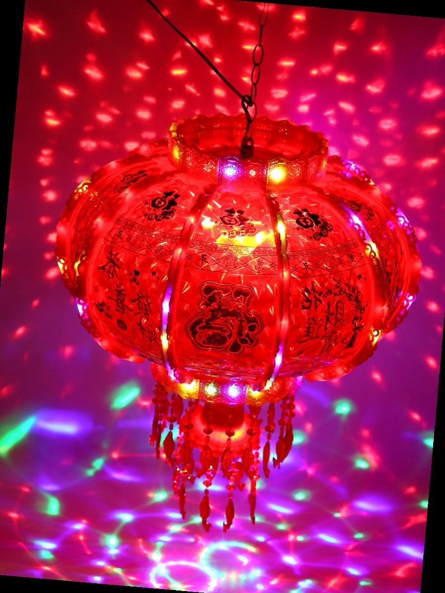 彩灯新年喜庆变色灯笼灯泡五彩旋转灯春节入户门灯笼七彩走马