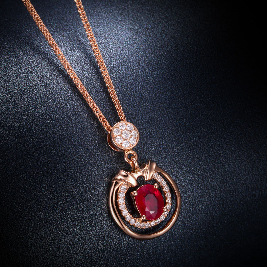 高端场 18k金镶嵌红宝石吊坠_0.626克拉_1.83克