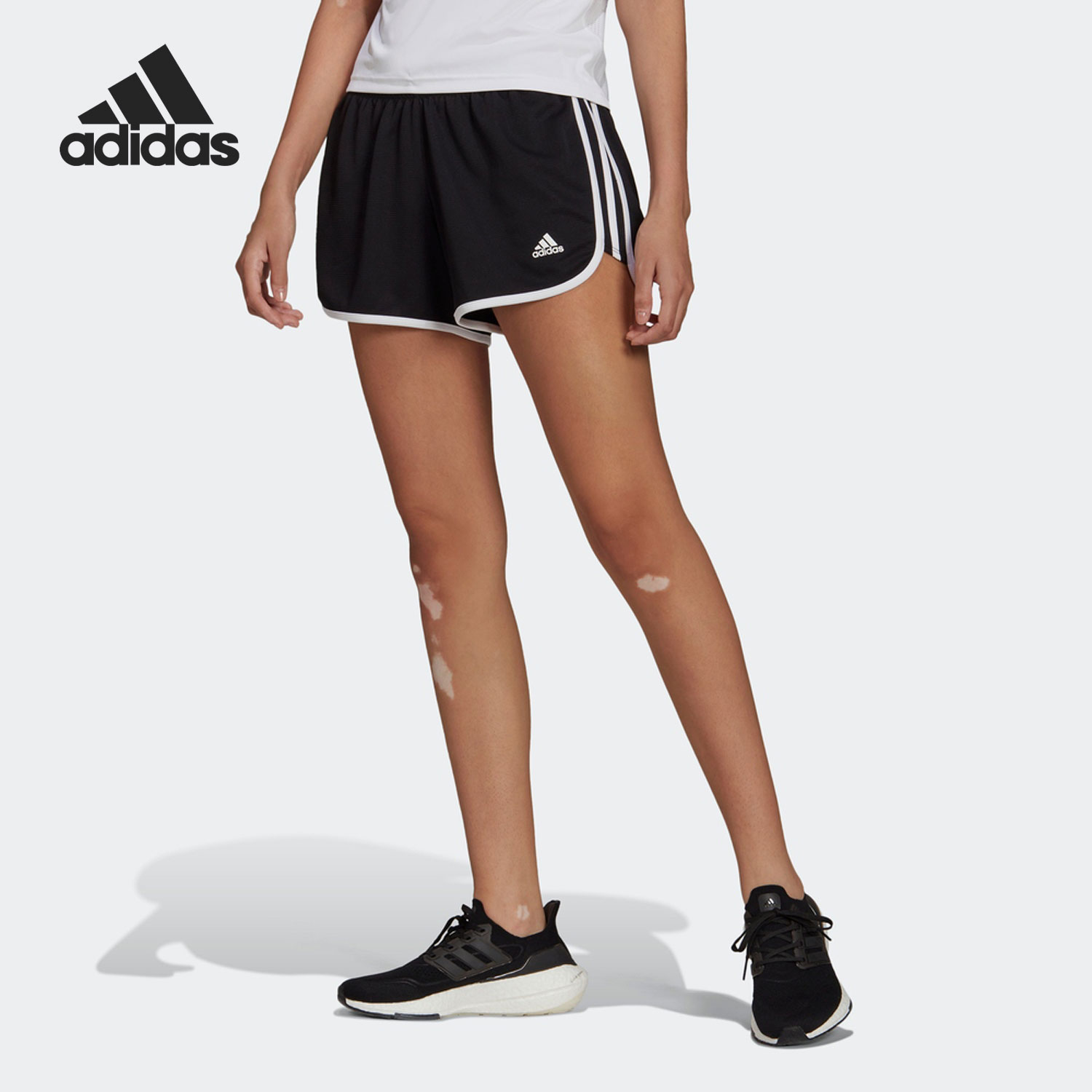 Adidas/阿迪达斯正品夏新款女子休闲运动透气舒适跑步短裤 H59270