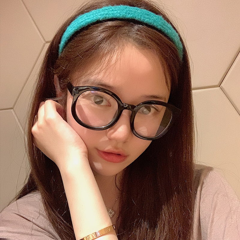 槑槑哒眼镜旗舰店的优惠券大全—网红黑框眼镜女素颜大脸显瘦防蓝光