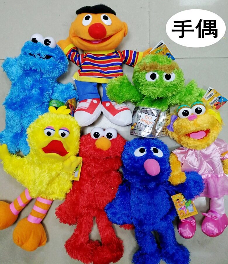 sesamestreet芝麻街玩偶艾摩elmo手偶娃娃毛绒玩具亲子玩偶礼物