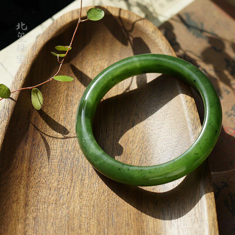 品茗轻奢天然和田碧玉手镯镯子晴水青海料湖水绿56圈手饰