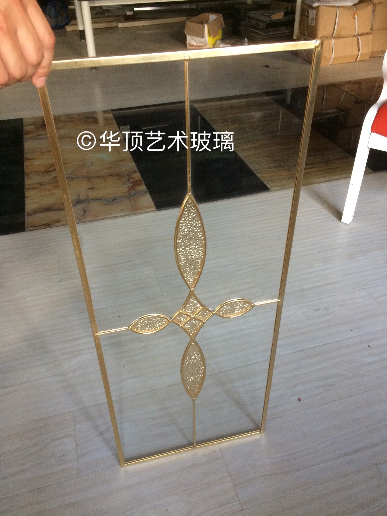 华顶工厂店定做真铜条玻璃书柜门