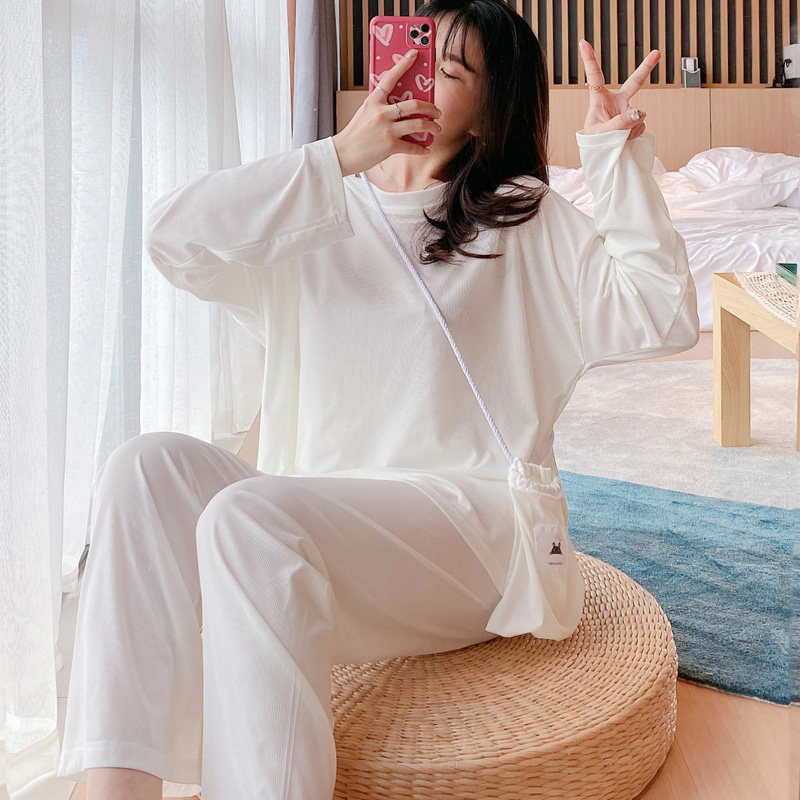 纯白色套装睡衣没有收纳袋