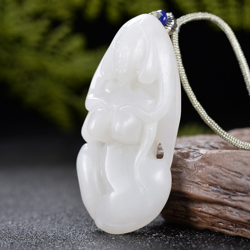 【玉贵人】苏工精雕 和田玉白玉美女挂件57.08克