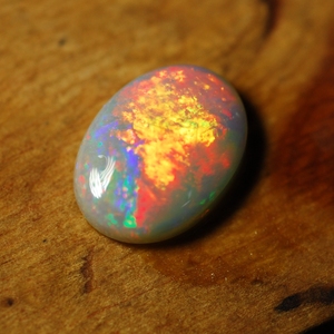 欧泊石原石蛋白石图片