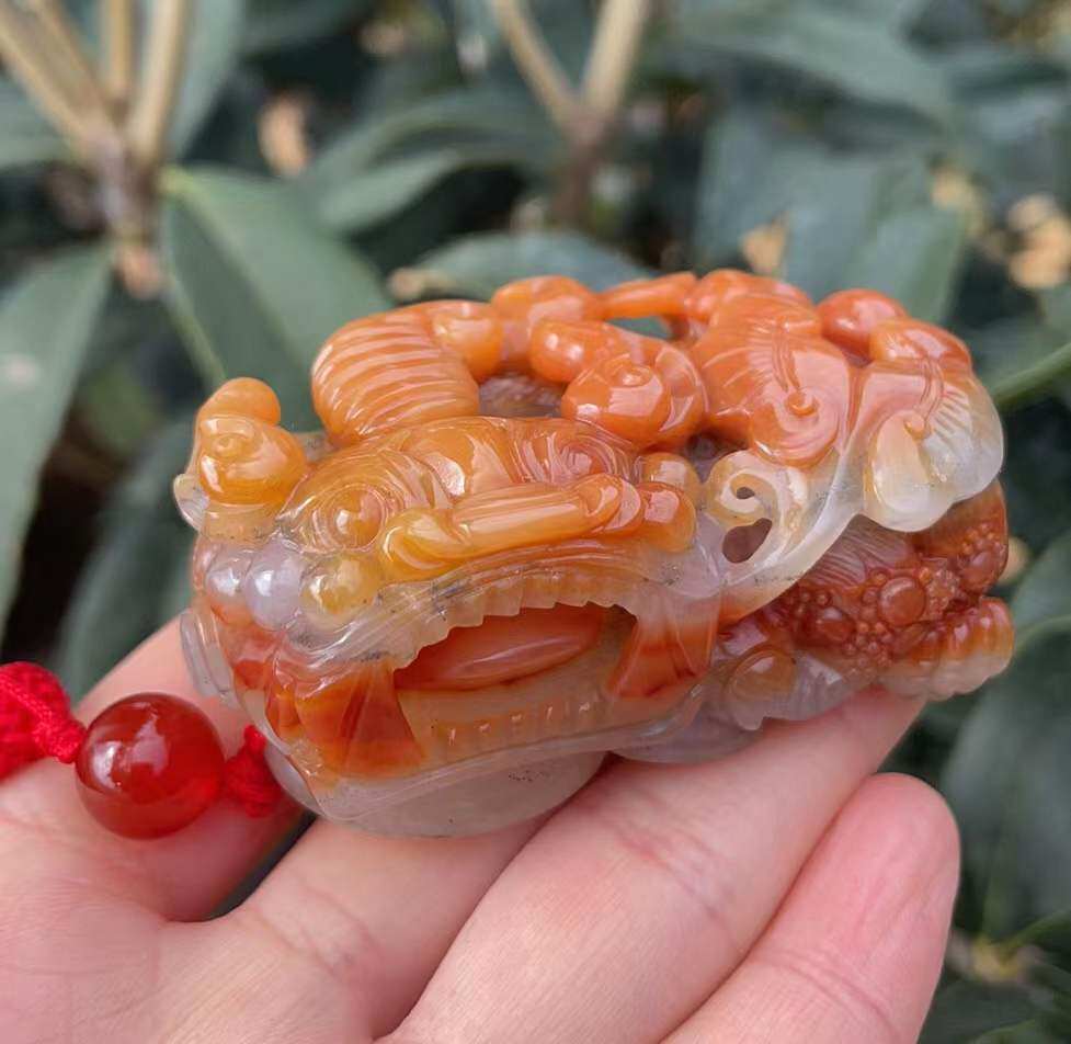 杨玉家云南天然黄龙玉三色冰种金沙阴阳眼霸王貔貅手玩件证书包邮