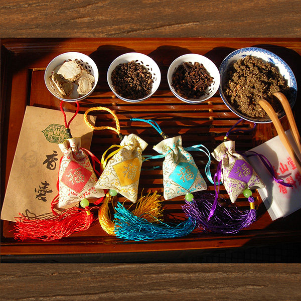 中草药香囊 吴茱萸香囊 草药香囊包 防感吴茱萸中草药香包 香囊