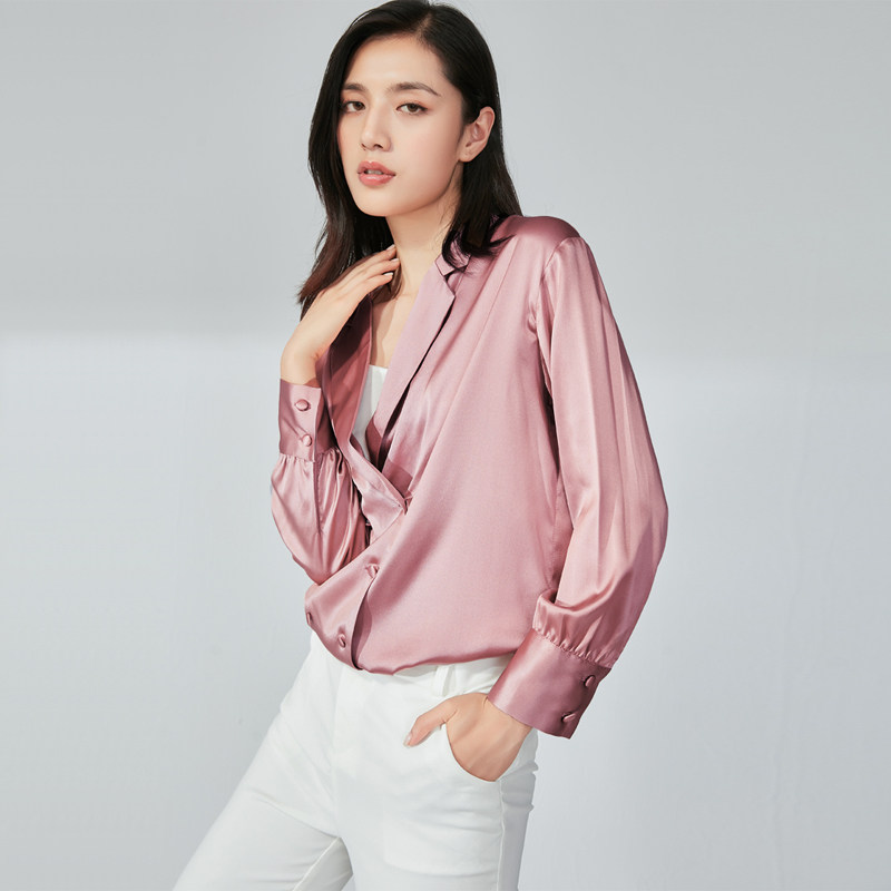 设计感真丝绸衬衫女港风复古宽松垂感丝光缎面双排扣西装领夏两穿