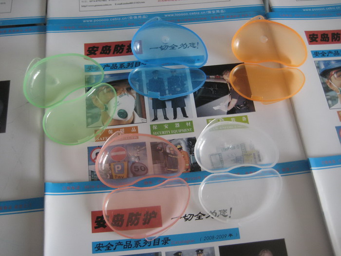 1129防噪音耳塞盒月牙形隔音便携盒子塑料整理盒储物收纳盒安全