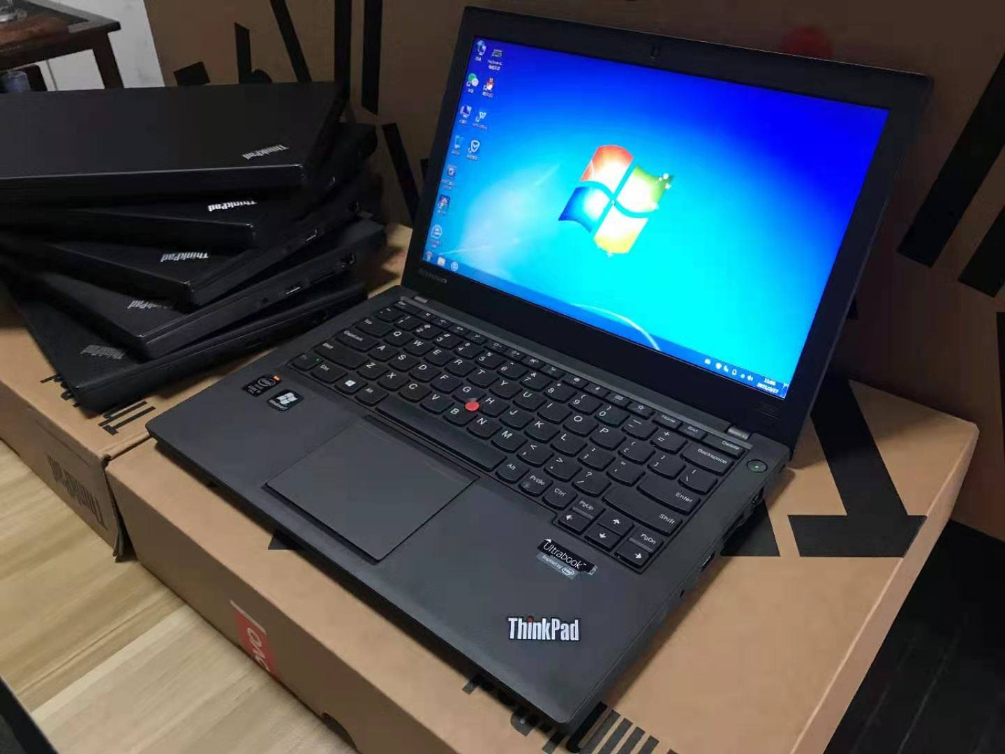 联想thinkpad x240 商务笔记本电脑4g内存120g硬盘集成显卡
