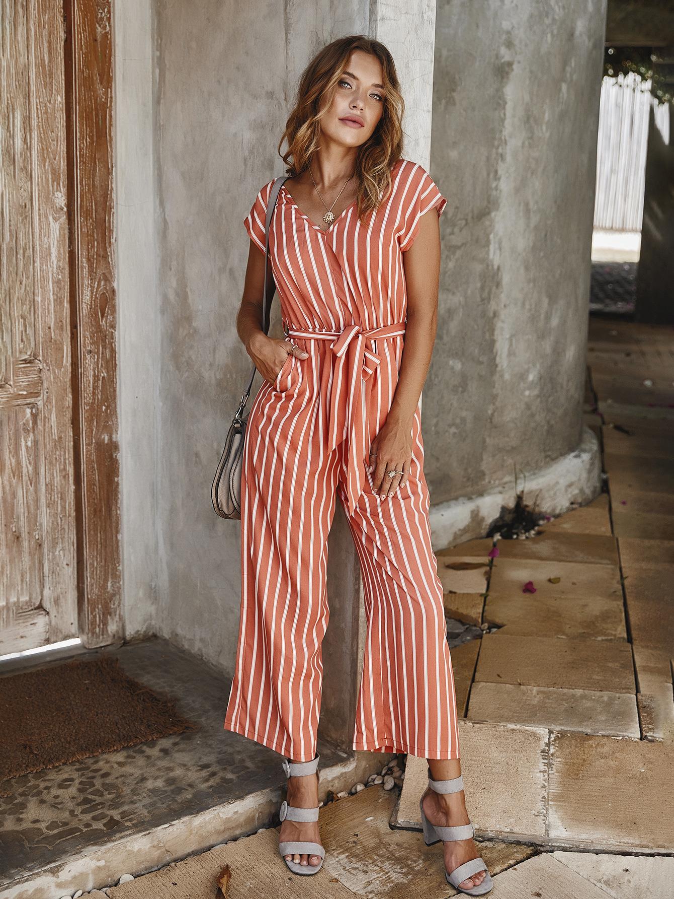 Summer 2020 women casual striped jumpsuit0女装休闲条纹连体裤在类目 女装/女士精品, 裤子, 休闲裤中 - 来自Buy2taobao.com提供专业的淘宝代购服务