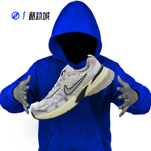 指南针 NIKE V2K RUN 女子低帮复古老爹鞋跑步鞋 FD0736-001-101